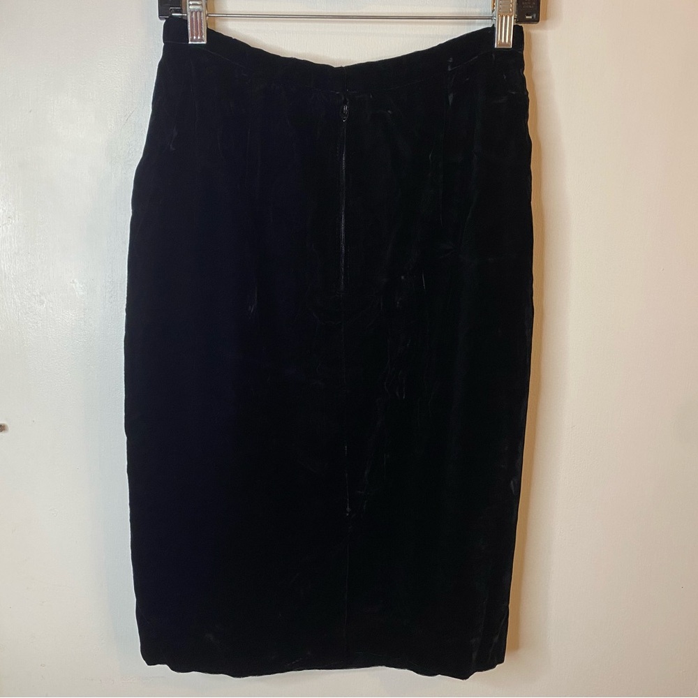 A J Bari Black Velvet Skirt